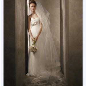 White by Vera Wang Wedding Dress